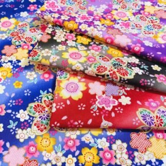 Tissu à fleurs multicolores